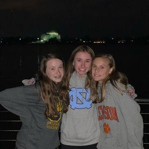 Meet your Posher, Avery